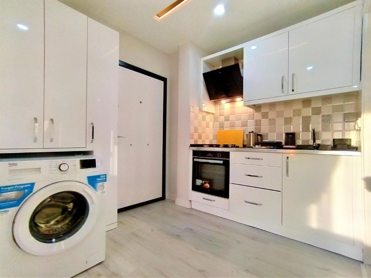 Central And Fully Furnished Flat In Muratpasa Daire Antalya